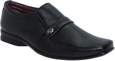 

Alleviater Black Slip On For Men(Black)