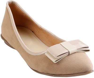 

Glam Walk Festive Bellies For Women(Beige