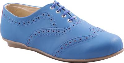 Adorn Stylish and Elegant Lace Up Shoes
