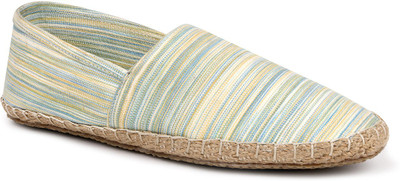 

Escaro Casuals For Men(Multicolor, White