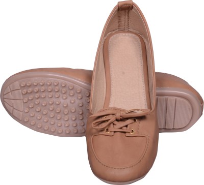 

Skor Footwear L-151 Ten Bellies For Women(Tan)