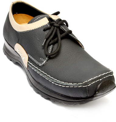 

Lee Grip Outdoor Shoes For Men(Black)