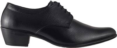 Metro Classic Lace Up Shoes