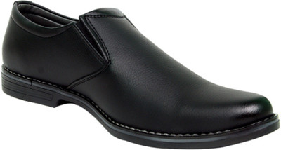 

Leather Chief slip on shoes Slip On For Men(Black