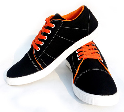

Wood Craft Action Sneakers For Men(Black, Orange)