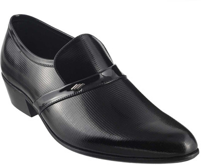 

Mochi Men Slip On Shoes For Men(Black, 11;black