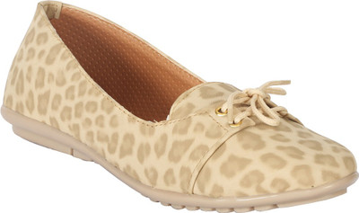 

Zachho Cool and Trendy HC203-Cream Bellies For Women(Beige