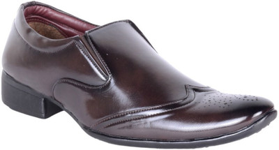 

Walkalite Slip On For Men(Brown)