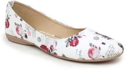 

Sindhi Footwear Venetian Bellies For Women(White)
