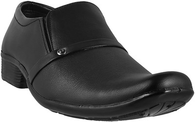 

MSL Awesome Slip On For Men(Black, 11;black