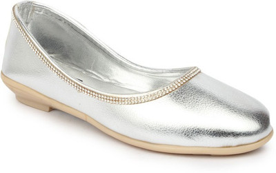 Sindhi Footwear Comfortable Bellies For Women(Silver)