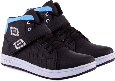 

Kraasa Sports Sneakers For Men(Black, Blue