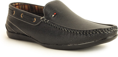 10% OFF on Pede Milan 135 Loafers For Men(Black)