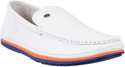 

Metro Davinchi Loafers For Men(White, 16;white