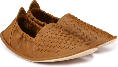 

Knoos Flexers Casuals For Men(Tan
