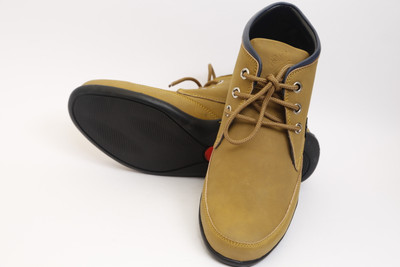 

Roony BT-2 Casual Shoes For Men(Yellow