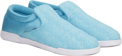 

REEBOK COURT SLIP ON Sneakers For Women(Blue, Crisp blue/wht