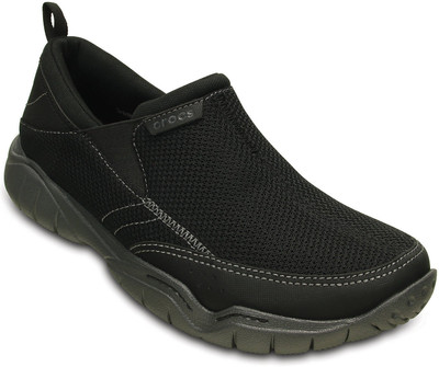 

Crocs Casuals For Men(Black), 202548-02s