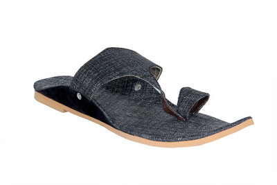 Panahi Boys, Grey