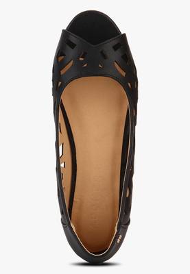 Addons Samantha laser cutouts peep toe ballerinas Bellies