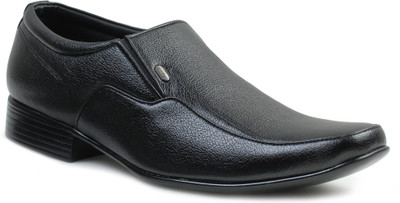 

Action DC-14314 Slip On Shoes For Men(Black, Dc-14314-black