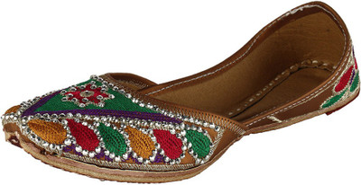 

Saashiwear Punjabi Jutis For Women(Brown), Copper