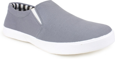 

Shumael Slip-ons Slip On Sneakers For Men(Grey