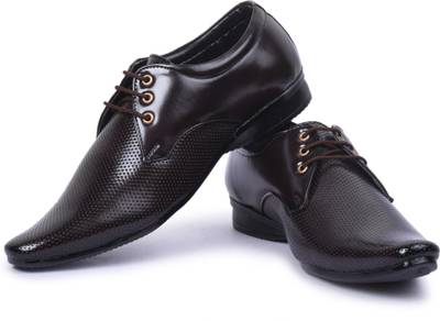 Baaj Lace Up