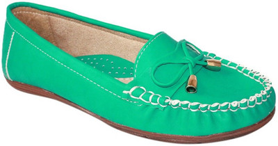 

Promenade Lacetto Green Loafers For Women(Green)