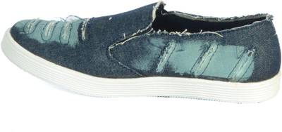 Aadi Sneakers