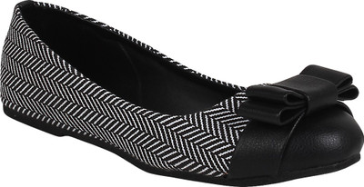 

Chalk Studio Black Herring Bellies For Women(Black, White