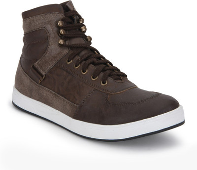 

Knotty Derby Carrow Hiking Casual Shoes For Men(Brown
