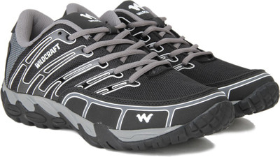 

Wildcraft Hiking & Trekking Shoes For Men(Black, Blk_wht
