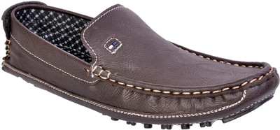 62% OFF on Afrojack 6100 Loafers For Men(Brown) 62% OFF on Afrojack 6100 Loafers For Men(Brown)