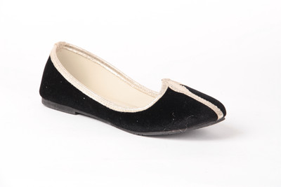 Anand Archies AA-VS-262- Women Closed Toe Belly For Women(Black