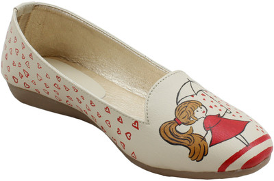 

LazyBrats Hand Painted Designer Rain, Rain Go Away, Come Again Another Day Customised Bellies For Women(Red