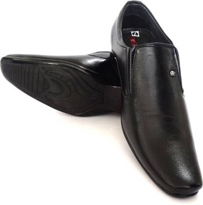 Besto Slip On Shoes
