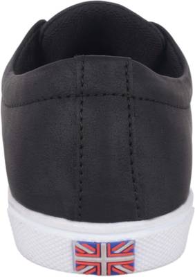 Aadi Sneakers