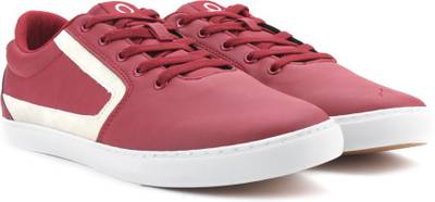 Puma, VANS & more (Minimum 60% Off)