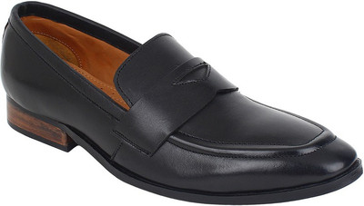 

Lujo Slip On For Men(Black, 09;black