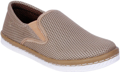 

Braavosi Youthster Casuals For Men(Tan