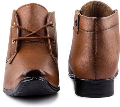 RockSoft Lace Up