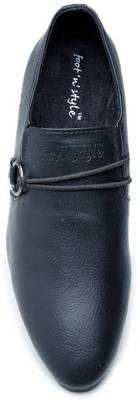 Baaj Slip On