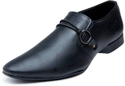 Baaj Slip On