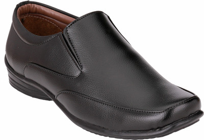 Shoe Smith SS1095 Slip On Shoes For Men(Black)