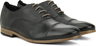 

Clarks Lace up For Men(Black, Black leathe