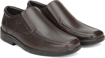 

Hush Puppies By Bata MAYCOB Slip on shoes For Men(Brown