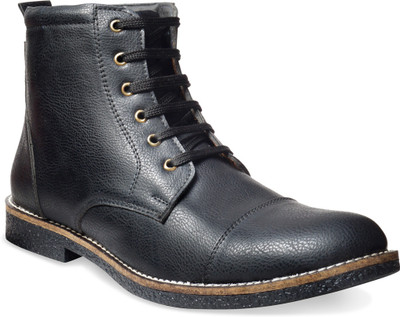 

ADYBird Trend Setter Boots For Men(Black