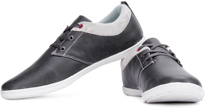 

Flippd Sneakers For Men(Grey, Dk.grey;lt.grey
