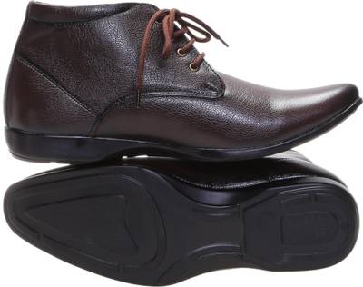 Zappy Lace Up